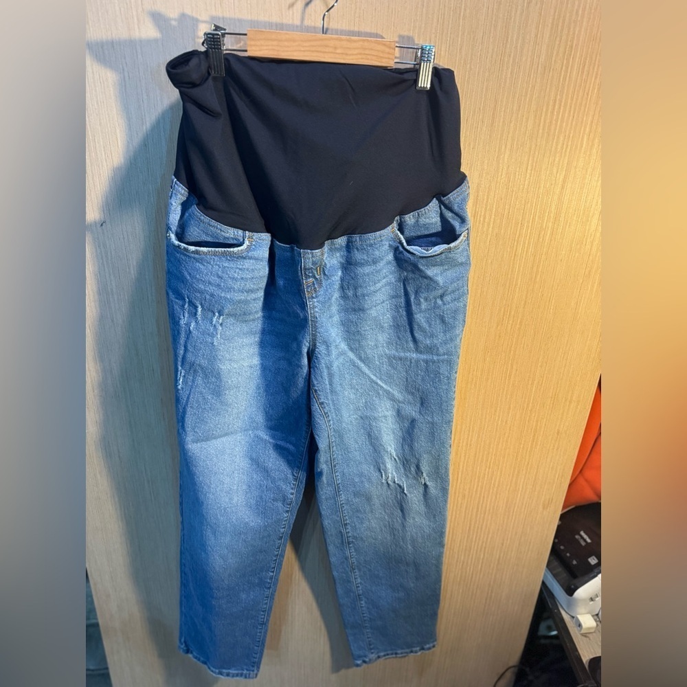 Isabel 90’s Straight Medium Wash Denim Maternity Jeans Size 12